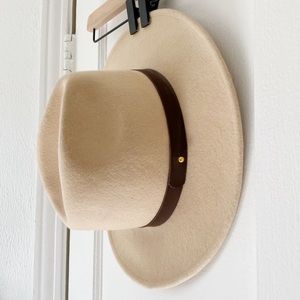 Lack of Color Fader size Large